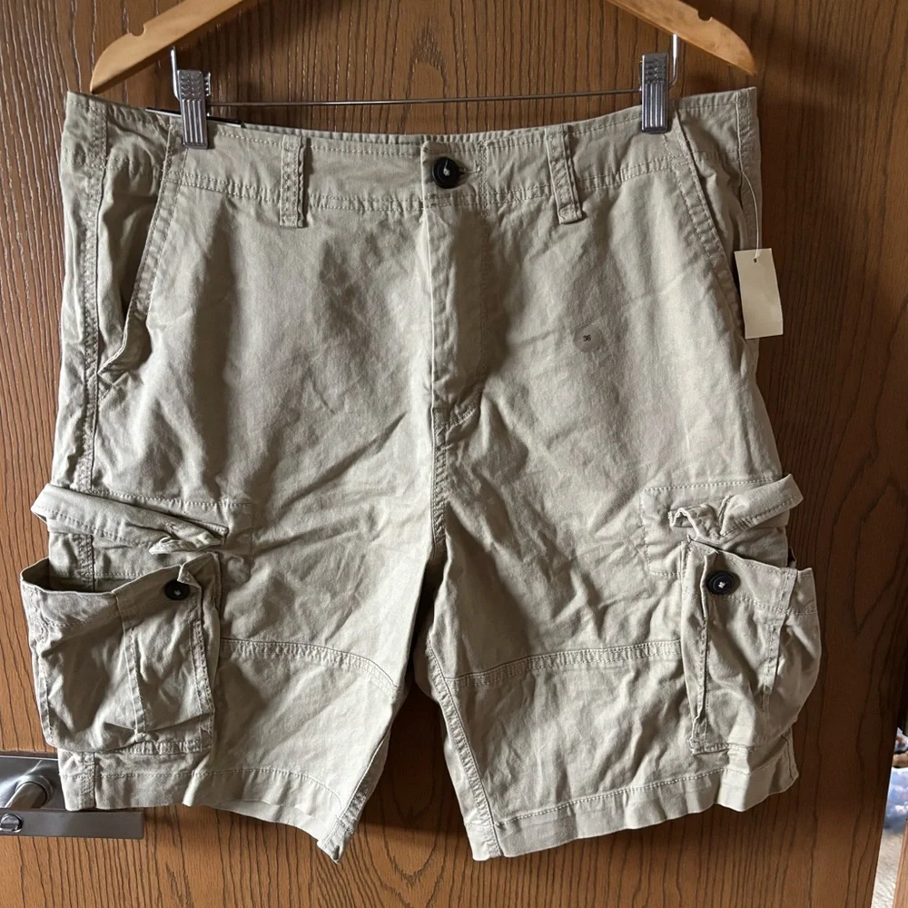 Men's Tan Khaki Cargo Shorts
